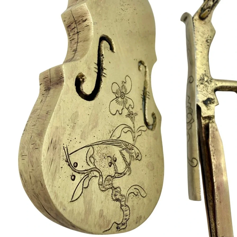 Chinese Folk Art Violin Padlock W/Key Engraved Brass Huaqi Rare 1980s